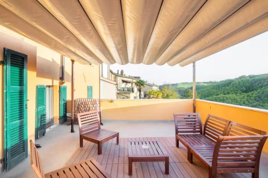 B&B Dimora Paolina Baschi Exteriör bild